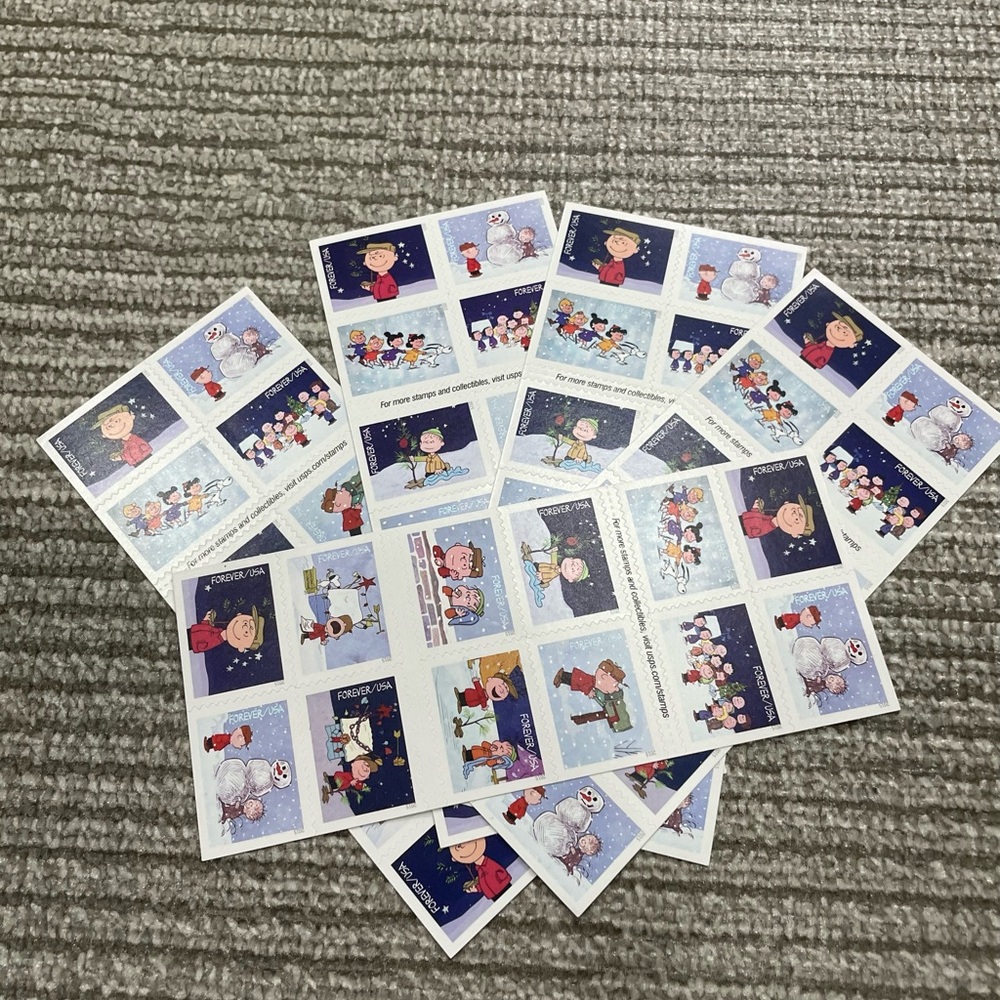 5 "A Charlie Brown Christmas US ForeverStamps -Ea Booklet contains 20 Total =100